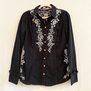 Johnny Was 3J Workshop Black White Button Up Ruffled Embroidered Regal Shirt S